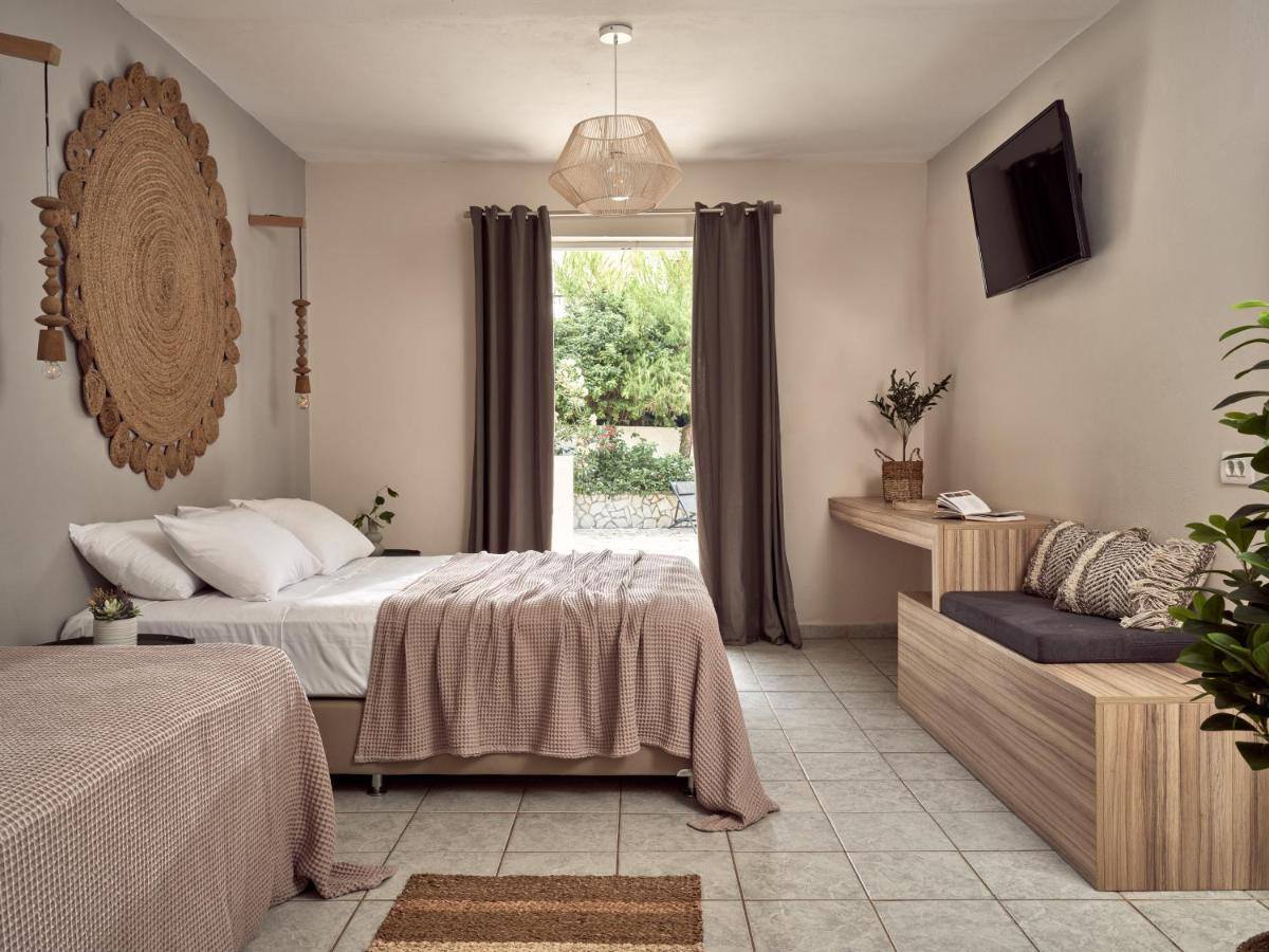 Casa Del Mar Bed and Breakfast Laganas Exteriör bild